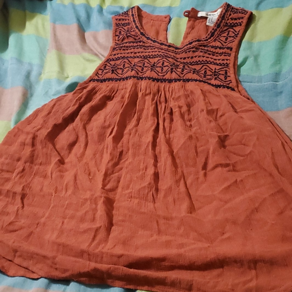 Forever21 mock neck with design tank shirt